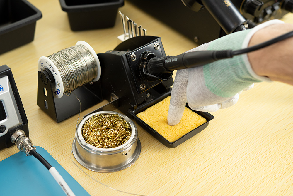 5 Ways to Maintain Your Soldering Iron Tip - SRA Resource Center